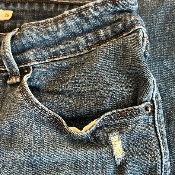 Women’s Levi Mid Rise Skinny Jeans - Picture 8 of 9